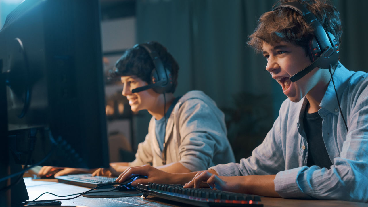 Working with an esports coach